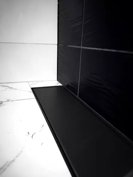 Lattiakaivon Pitkä Kansi, Rst, Musta - Lattiakaivon Kannet - 6430004286980 - 1