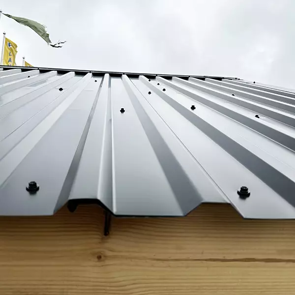 Peltikattopaketti R-20 P16 Pihavarasto - Kattopaketit Hirsilatoihin - HL16P - 1